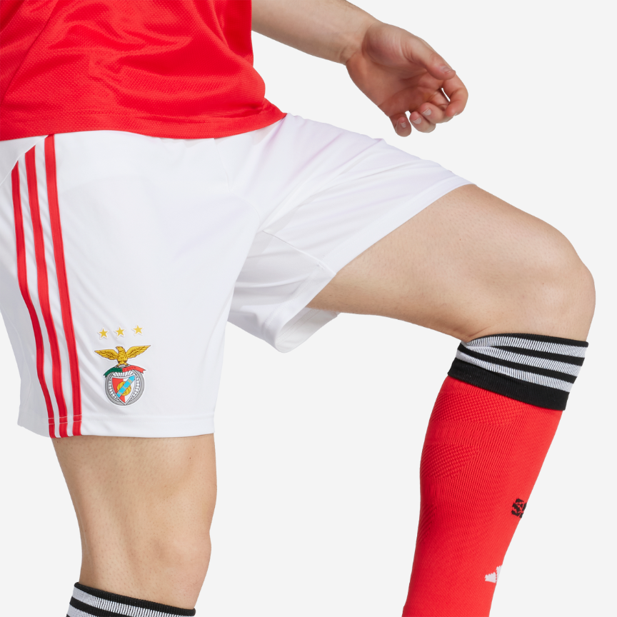Pantalón corto local del Benfica 2025/26 - ¡ÚLTIMAS UNIDADES! 🔥🦅