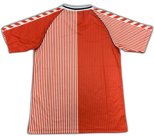 Camiseta local de Dinamarca 1986 (versión retro)