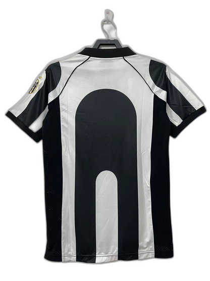 Camiseta local de la Juventus 97/98 - Versión retro
