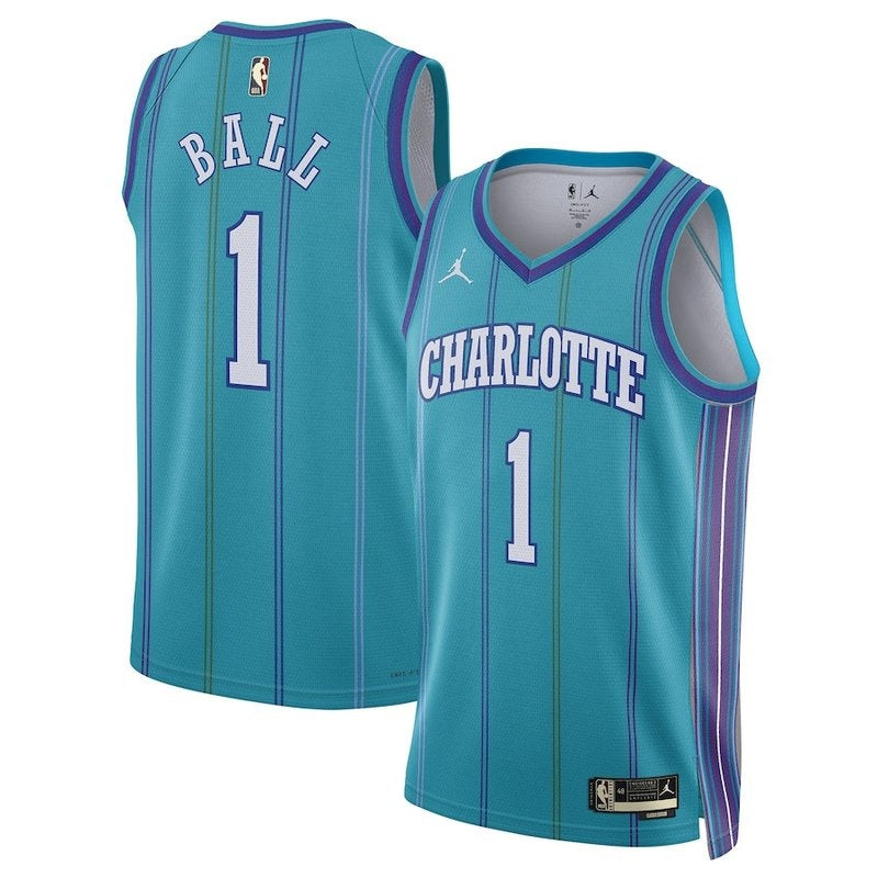 Camiseta unisex de la NBA LaMelo Ball de los Charlotte Hornets Jordan Brand 23/24 - Edición clásica - Verde azulado