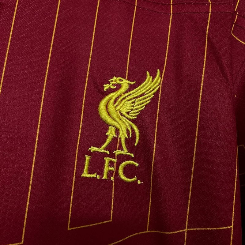 Camiseta local del Liverpool 24/25 (versión para aficionados)