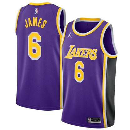 Camiseta de la NBA de Los Angeles Lakers LeBron James #6 (morada) 2021/22