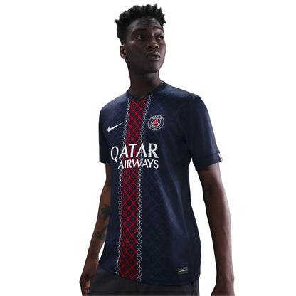 Camiseta local del Paris Saint-Germain (PSG) 25/26 - Versión para aficionados